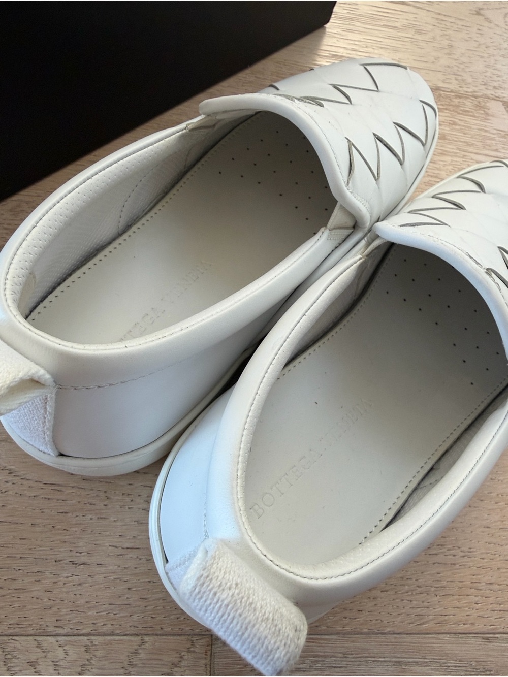 Bottega Veneta White Intrecciato Leather Slip-On Loafers - Picture 7 of 8